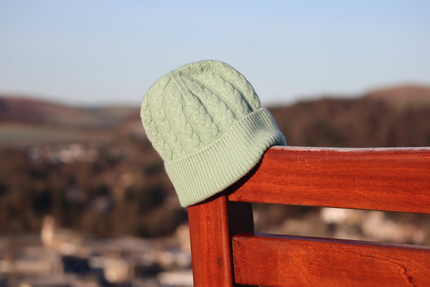 Teviot Heed - 100% Cashmere Cable Hat