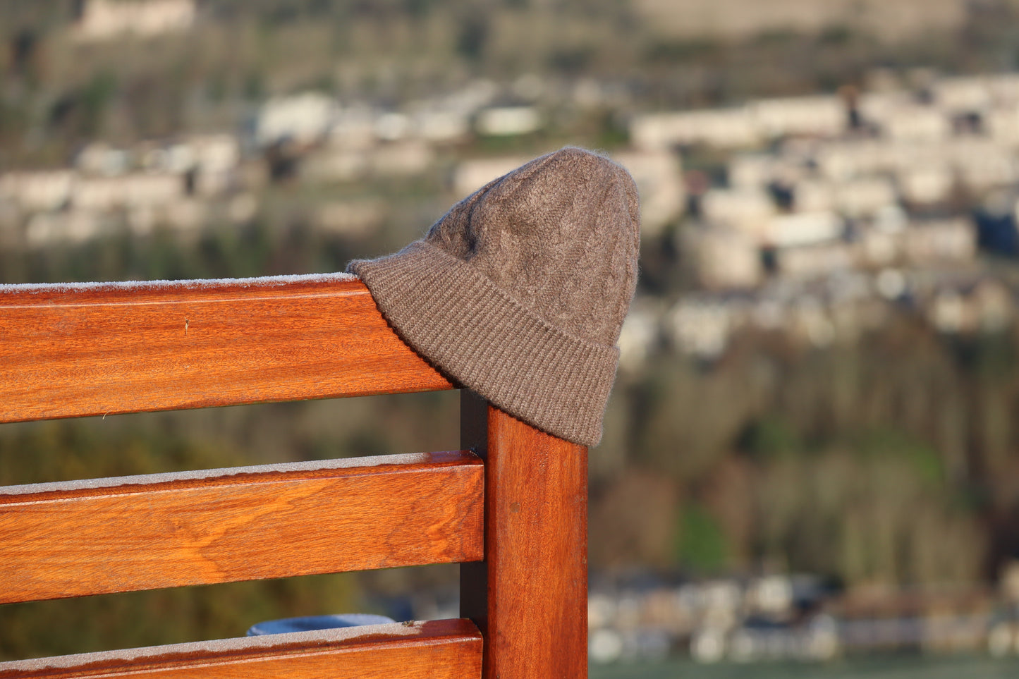 Teviot Heed - 100% Cashmere Cable Hat